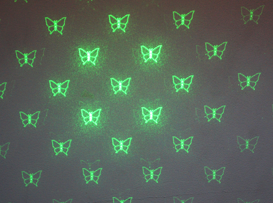 Зеленый лазер 200 mW + 5 насадок